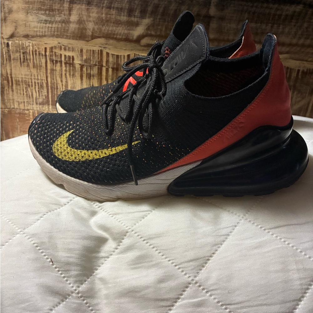 Nike Black and Orange Women's Athletic Shoes